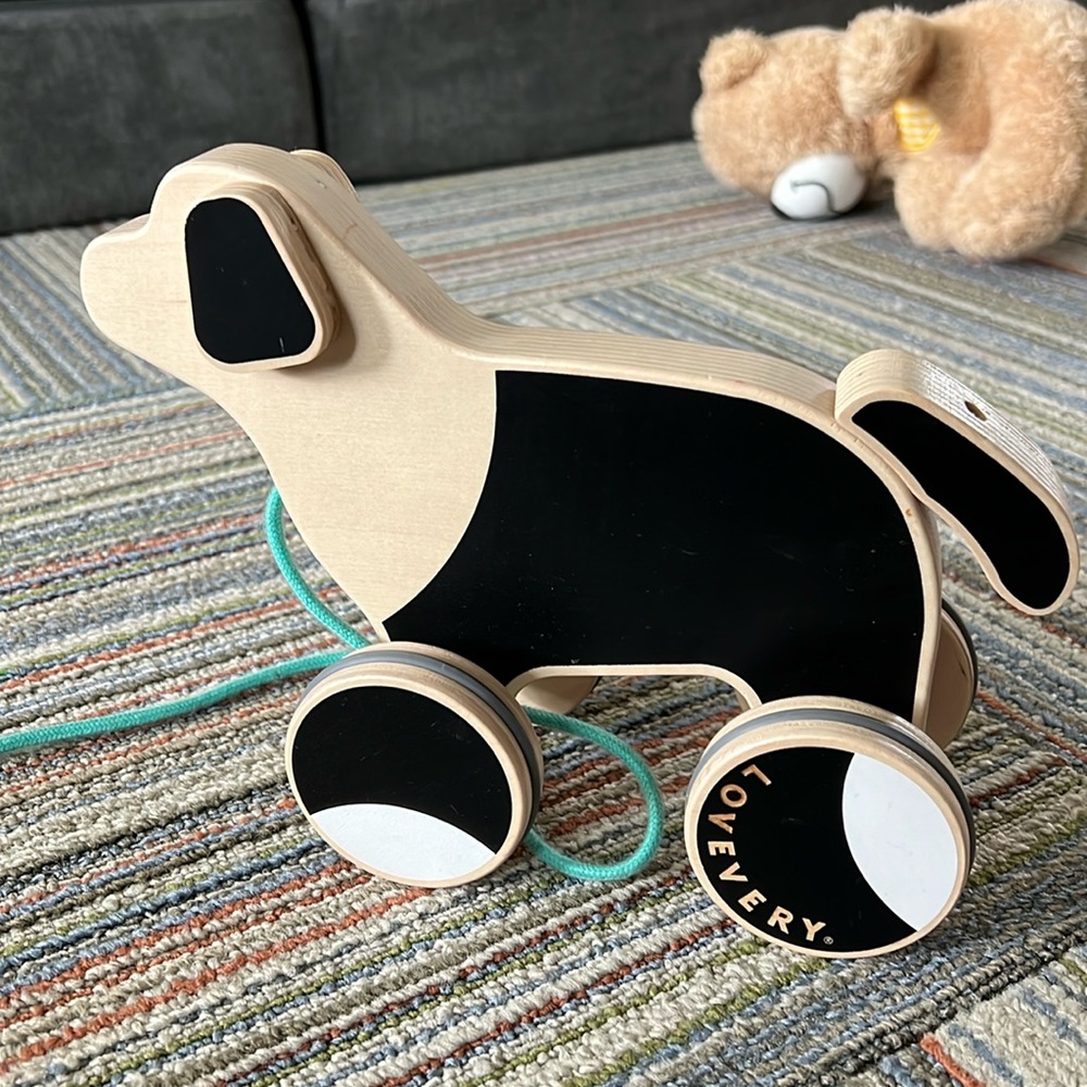 LOVEVERY Pull Pup - Wood Dog Pull Toy